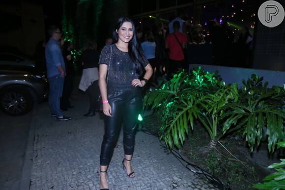 Thayana OG prestigia festa de aniversário de 37 anos de Cleo, em espaço de eventos no Rio de Janeiro, na noite desta terça-feira, 01 de outubro de 2019