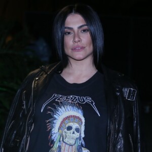 Cleo comemora aniversário de 37 anos nesta quarta-feira, 02 de outubro de 2019