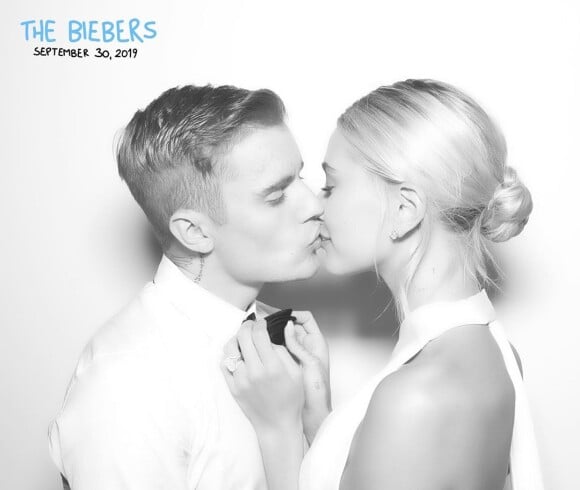 Justin Bieber e a mulher, Hailey Baldwin, se casaram em 2018 e reforçaram a união em setembro de 2019