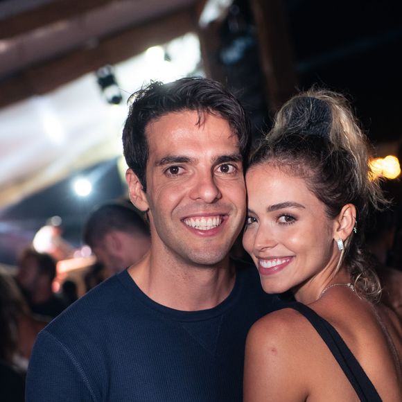 Noiva de Kaká, Carol Dias participou de sessão de fotos nesta quinta-feira, dia 17 de outubro de 2019