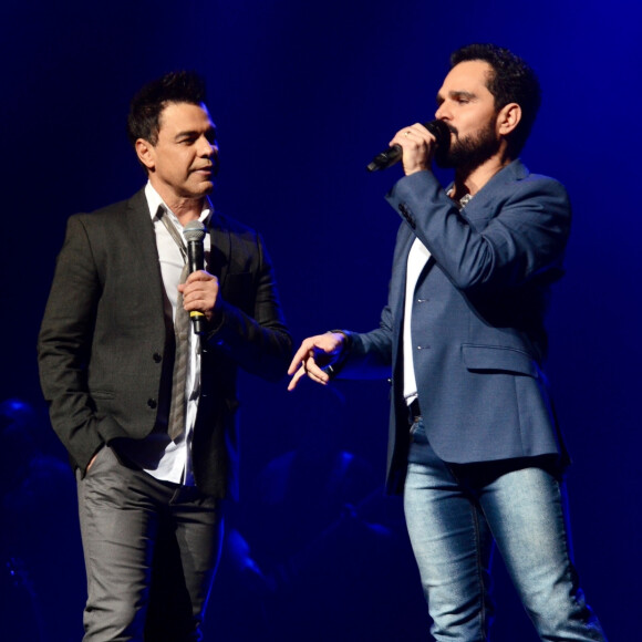 Zezé Di Camargo e Luciano fizeram show em casa de espetáculo em São Paulo