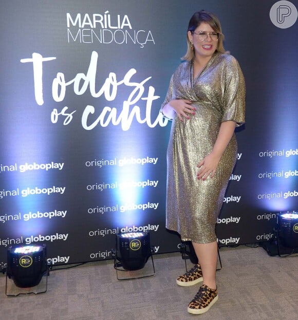 Marília Mendonça está usando calçados maiores dos que tinha antes da gravidez