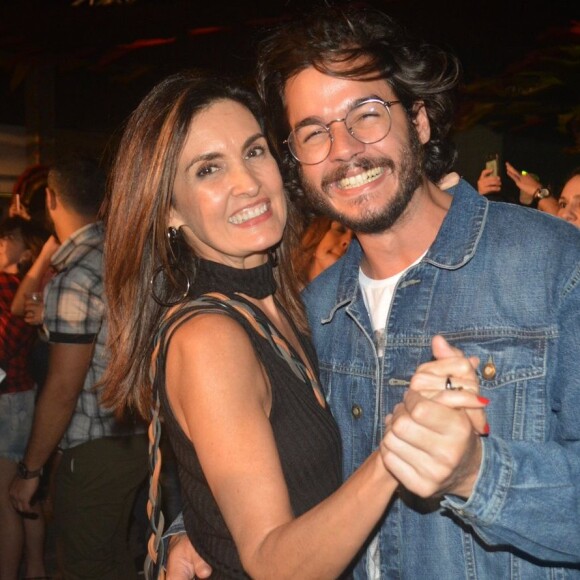 Fátima Bernardes namora Túlio Gadêlha há 2 anos