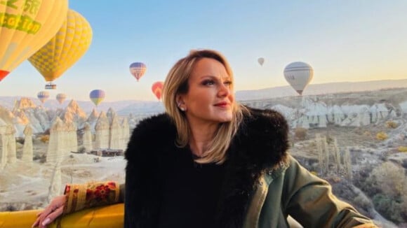 Eliana grava na Turquia e se aventura em passeio de balão pela Capadócia. Vídeo!