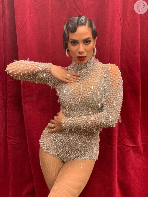 Anitta, em 2º look, usa body de cristais para o Grammy Latino, nos EUA, nesta quinta-feira, dia 14 de novembro de 2019