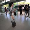 Corpo de Graciele Lacerda, noiva de Zezé Di Camargo, chamou atenção em aeroporto