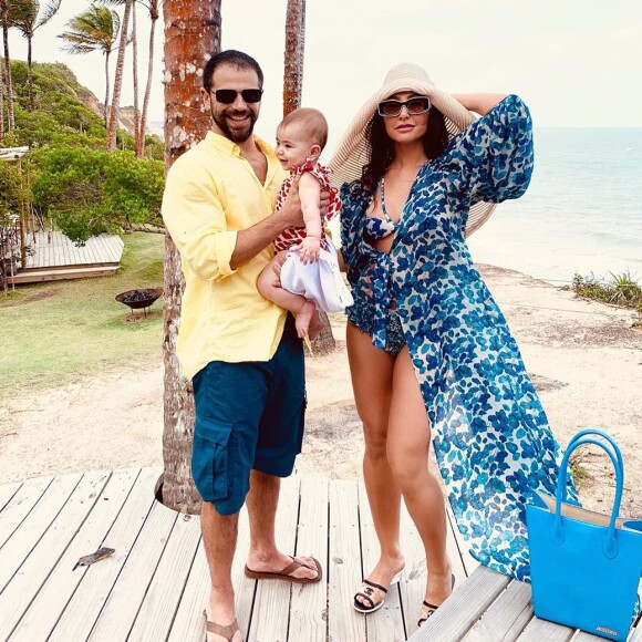 Tatá Werneck apoia declaração de Sabrina Sato sobre sexo e maternidade