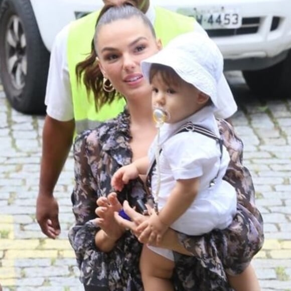 Isis Valverde comemora aniversário de 1 ano do filho, Rael, no salão de festas Na Moitta, no shopping Espaço Itanhangá, na Barra da Tijuca, zona oeste do Rio de Janeiro, neste domingo, 24 de novembro de 2019