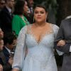 Vestido de Preta Gil tem shape assimétrico e fenda em casamento de Ale de Souza neste domingo, dia 01 de dezembro de 2019