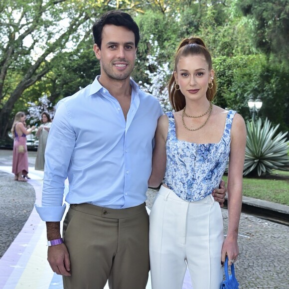Marina Ruy Barbosa e Xandinho Negrão combinam looks para festa de 1 ano da filha de Sabrina Sato, Zoe