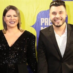 Marília Mendonça encantou a web ao postar nova foto do seu filho com Murilo Huff. 'Já está querendo soltar um agudo aí!', disse seguidora