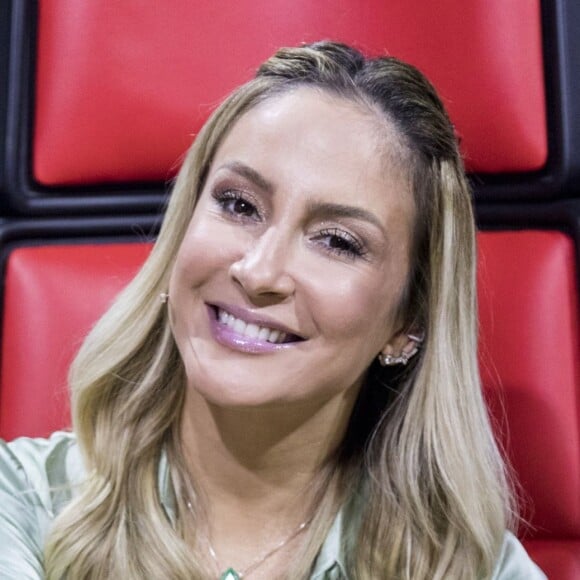 Claudia Leitte se derrete ao ver gargalhada da filha, Bela, em 22 de dezembro de 2019