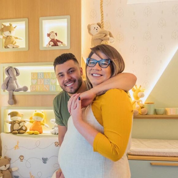 Marília Mendonça e Murilo Huff escolheram tema safári para o quartinho do filho, Leo