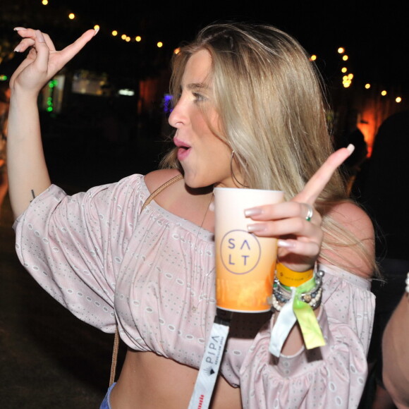 Ex-participante do 'De Férias com o Ex' e modelo Vitoria Bellato curte terceira edição do Réveillon Let's Pipa, no município de Tibau do Sul, no Rio Grande do Norte, nesta sexta-feira, 27 de dezembro de 2019