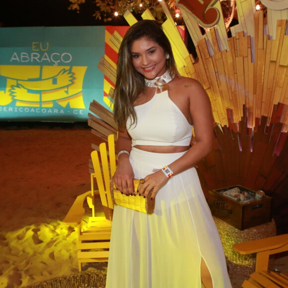 Mileide Mihaile assume relacionamento com empresário de 22 anos, Neto Santos