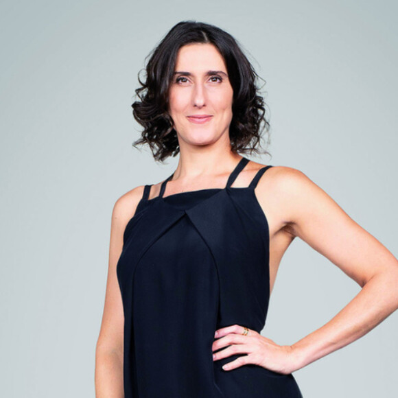 Paola Carosella posa com look praia e entrega que filha fez o clique postado nesta terça-feira, dia 07 de janeiro de 2019