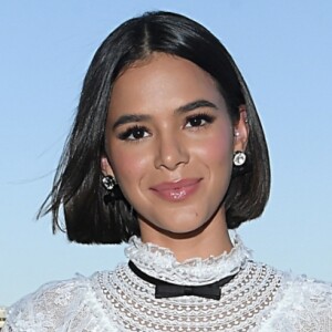 Bruna Marquezine faz foto com família na Disney nesta quarta-feira, dia 15 de janeiro de 2020