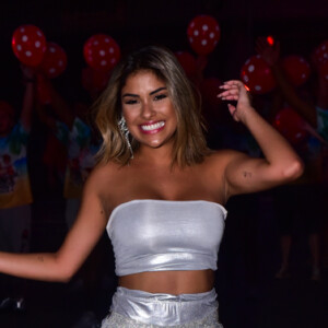 Campeã do 'BBB16', Munik Nunes vai presentar um anjo no desfile de carnaval da Colorado do Brás. Fantasia está avaliada em R$ 30 mil