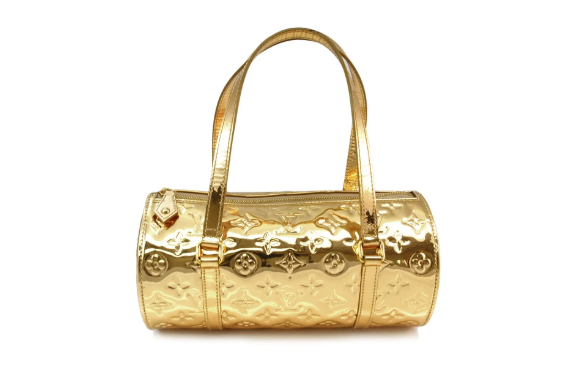 A bolsa Louis Vuitton usada por Bruna Marquezine está disponível por R$ 7 mil