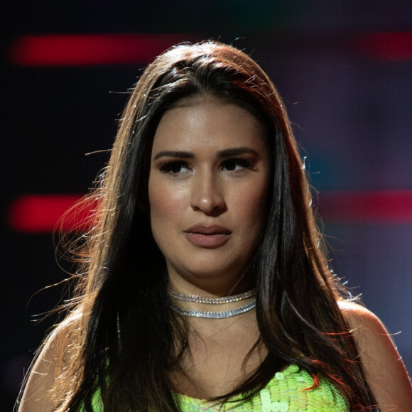 Marido de Simone, da dupla com Simaria, tem enfrentado para conseguir perder peso 