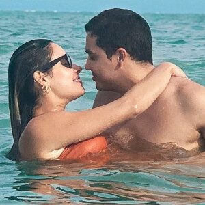 Wesley Safadão se declarou para Thyane Dantas no aniversário da modelo nesta terça-feira, 18 de fevereiro de 2020