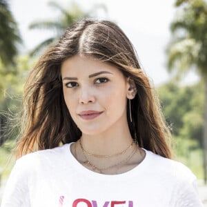 Na novela 'Salve-se Quem Puder', Kyra (Vitória Strada) tem sua falsa morte desmascarada por Renatinha (Juliana Alves) após tentar se passar por fantasma