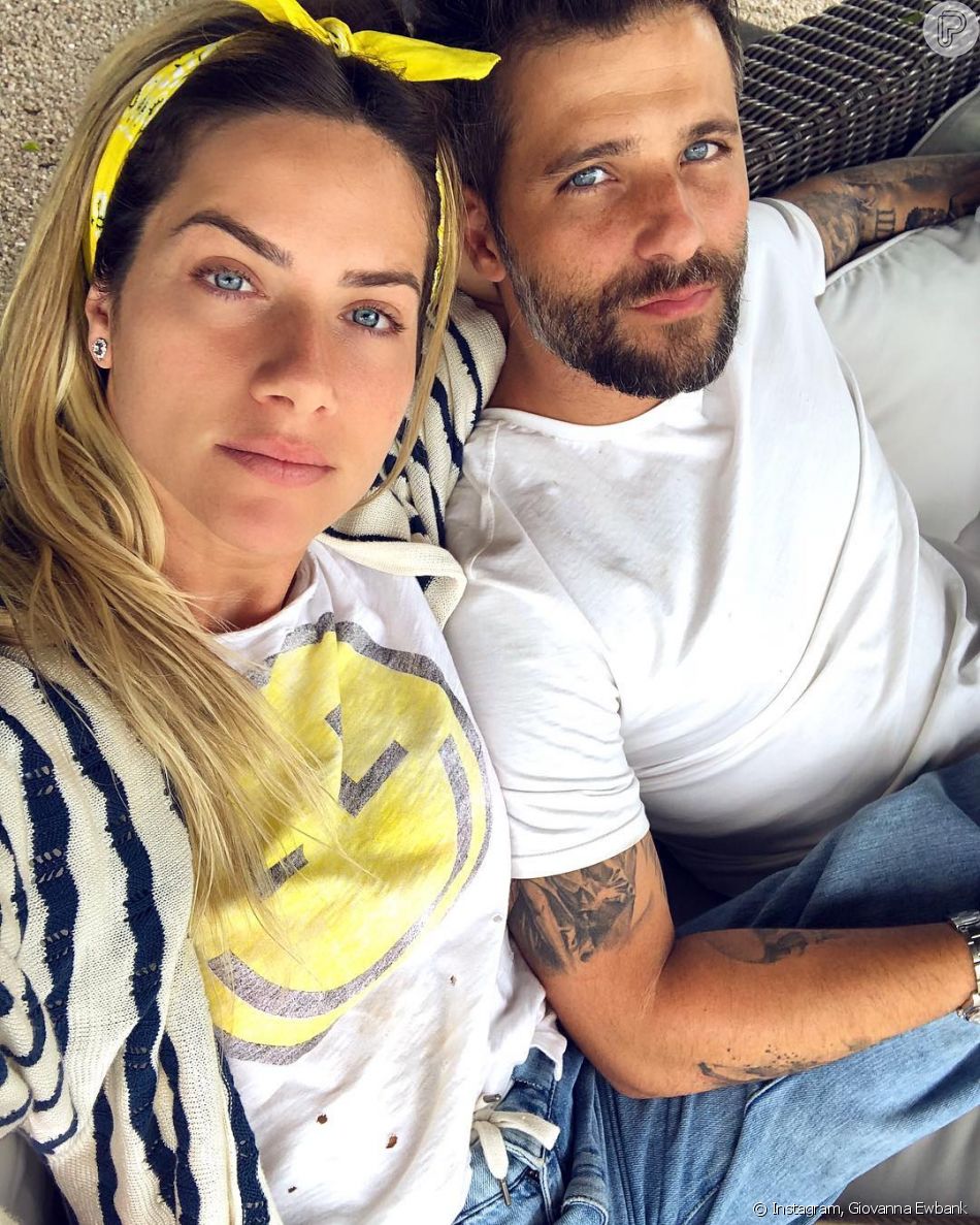 Casada Com Bruno Gagliasso Giovanna Ewbank Está Grávida Pela Primeira Vez Purepeople 