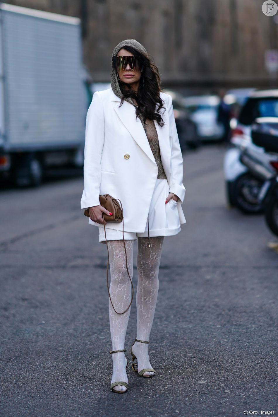 calça de renda com short