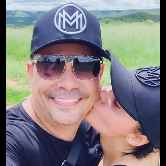 Maraisa está namorando o sertanejo Fabricio Marques