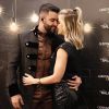 Gusttavo Lima e Andressa Suita se beijaram durante uma das músicas