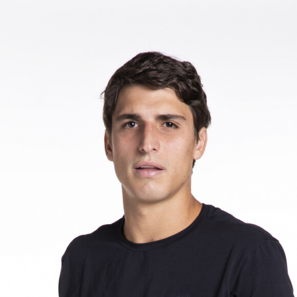 Eliminado do 'BBB20', Felipe Prior mostrou uma brincadeira com Bruna Marquezine no Instagram