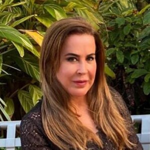 Zilu Godoi deixou uma mensagem de esperança aos fãs no meio da pandemia do coronavírus: 'É na paz interior que as tempestades perdem a força'