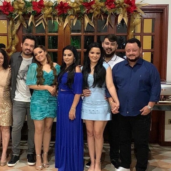 Maiara protagoniza foto feita pelo namorado e mãe da cantora elogia o cantor: 'Apaixonado'