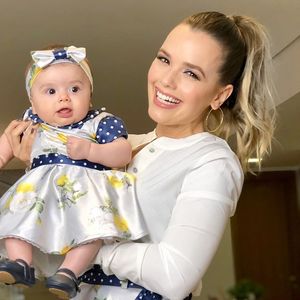 Thaeme e a filha, Liz, combinaram inclusive vestidos
