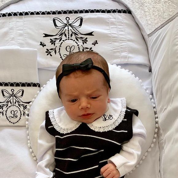 Liz faz 1 ano! Menina é filha de Thaeme Mariôto e Fábio da Luz