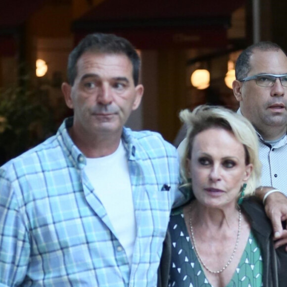Ana Maria Braga se casou com Johnny Lucet em fevereiro de 2020