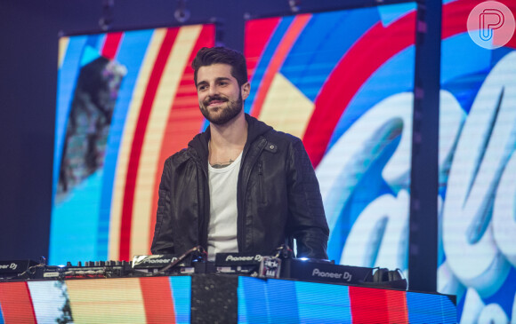Show virtual de DJ Alok colocou milhões de fãs para dançar