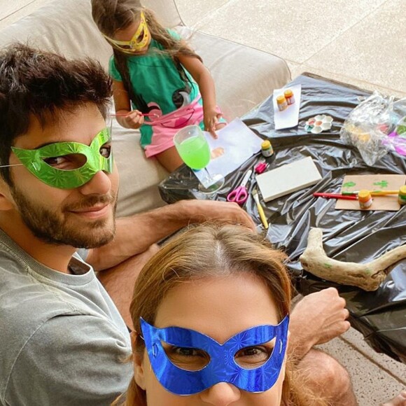 Deborah Secco e Hugo Moura são pais de Maria Flor, de 4 anos