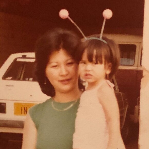 Veja foto de Sabrina Sato bebê!