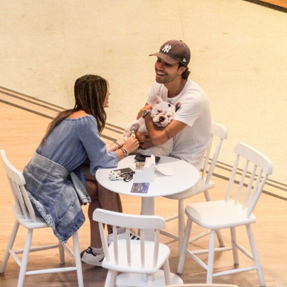 Sthefany Brito e Igor Raschkovscky comemoraram muito a notícia