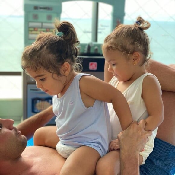 Ivete Sangalo e Daniel Cady também são pais das gêmeas Marina e Helena, de dois anos
