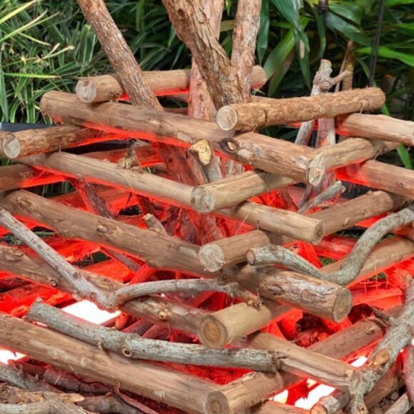Ivete Sangalo mostrou em seu Stories do Instagram a fogueira decorando sua live