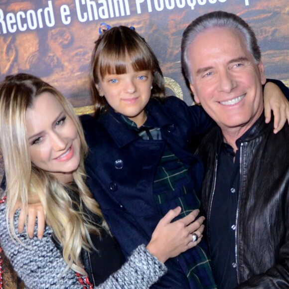 Roberto Justus é pai de cinco filhos: Vicky, Rafaella, Luisa, Fabiana e Ricardo