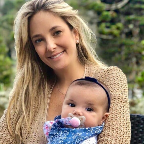 Ticiane Pinheiro mima muito a filha Manuella