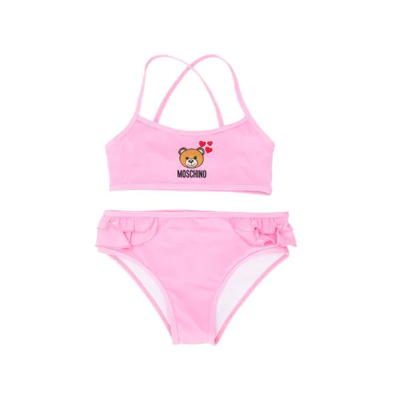 O biquíni da Moschino usado por Vicky está esgotado. Um modelo semelhante custa R$ 750