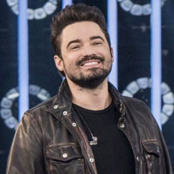 Fernando Zor posta foto de sunga após término e Sorocaba aconselha. Veja comentário feito nesta quinta-feira, dia 16 de julho de 2020