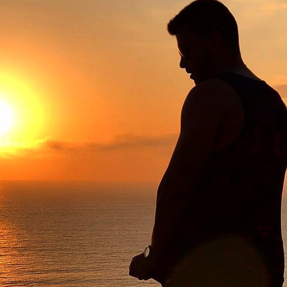 Arthur Aguiar abandona antigos hábitos após polêmica separação de Mayra Cardi