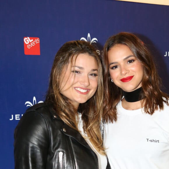 Bruna Marquezine e Sasha Meneghel devem viajar juntas em aniversário