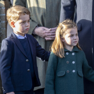 Charlotte, filha de Kate Middleton e William, é a 'líder' dos irmãos