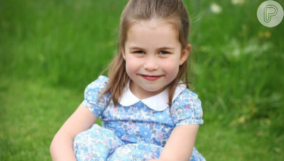 Bem princesa! Filha de Kate e William, Charlotte 'ama usar' tiara de brinquedo. Veja mais em matéria nesta segunda-feira, dia 24 de agosto de 2020